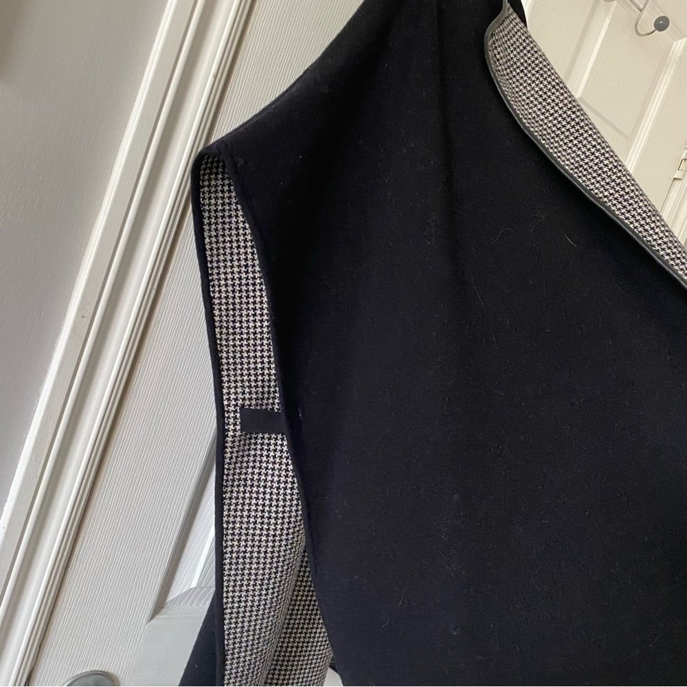 Reversible cape - Picture 7 of 8